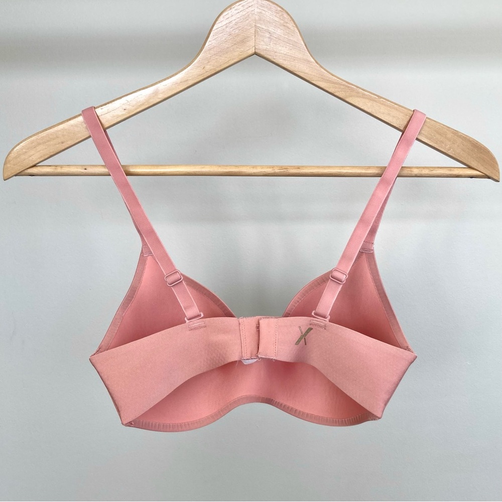 Knix Infinity bra. 💗 - Picture 5 of 8